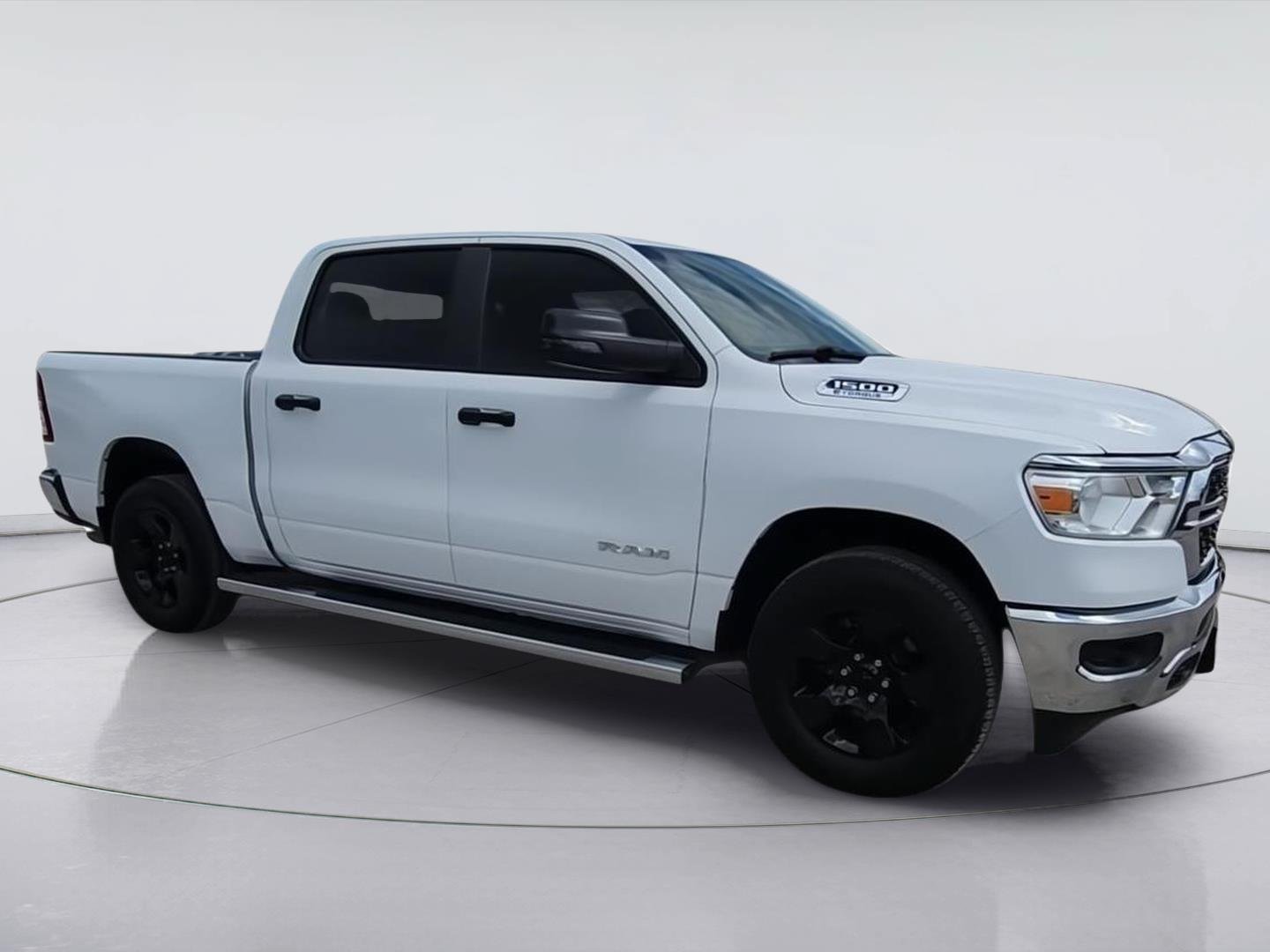 Used 2023 RAM 1500 Big Horn AWD/4WD image 2