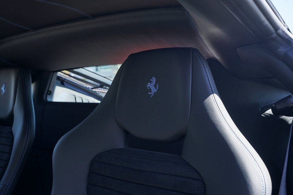 Used 2018 Ferrari 488 GTB image 47