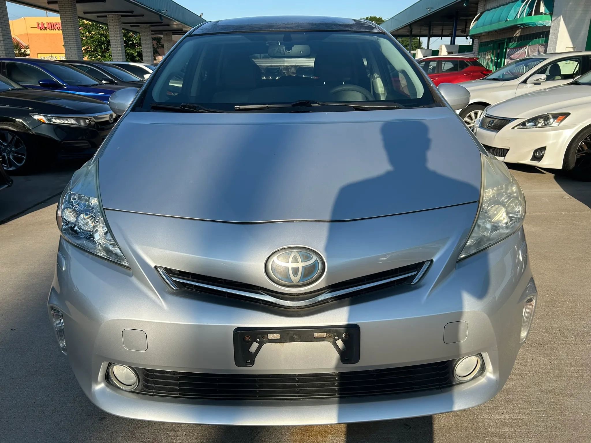 Used 2012 Toyota Prius V Five FWD image 8