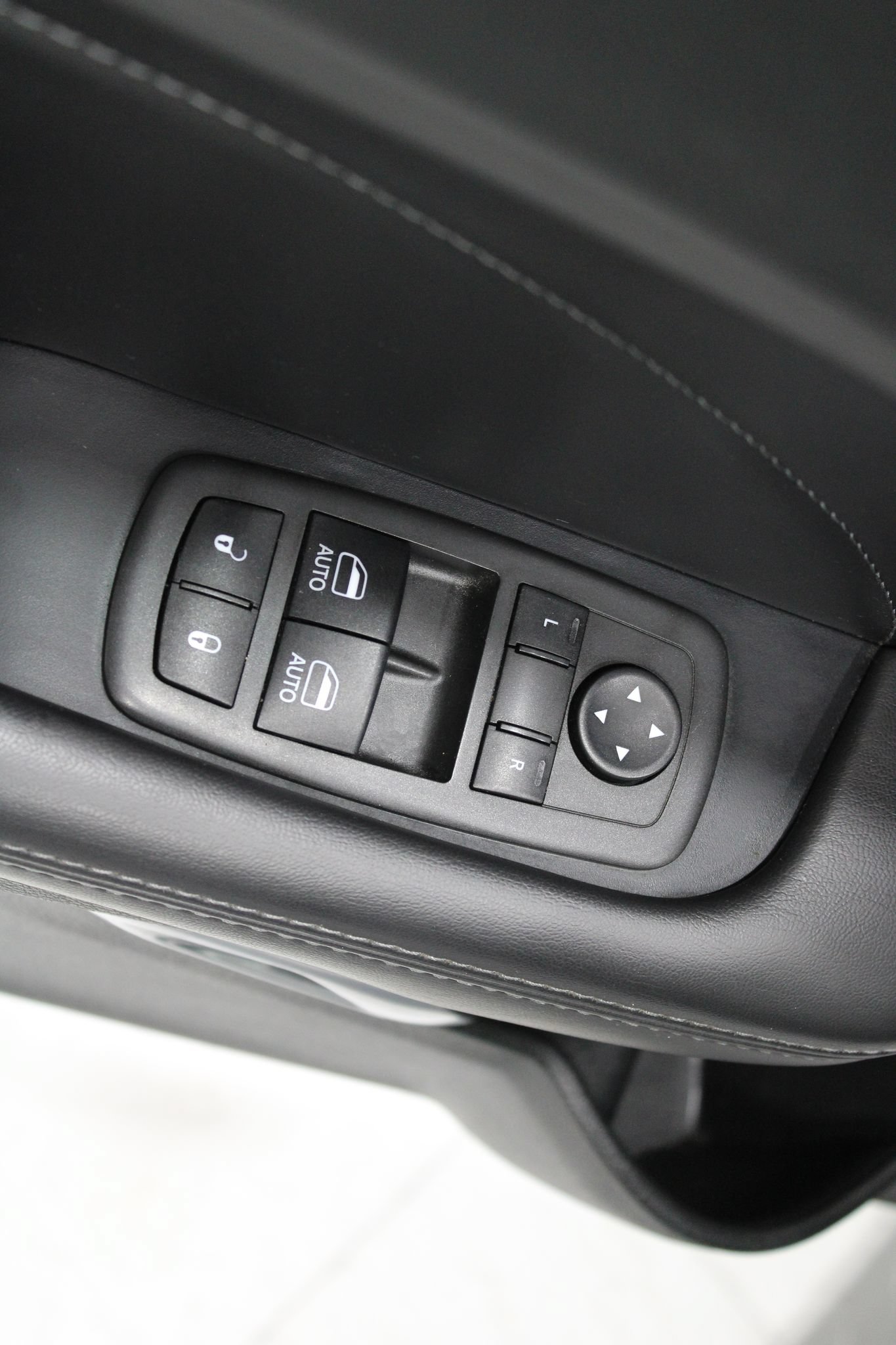 Used 2022 Dodge Challenger SXT w/ Plus Package AWD/4WD image 36