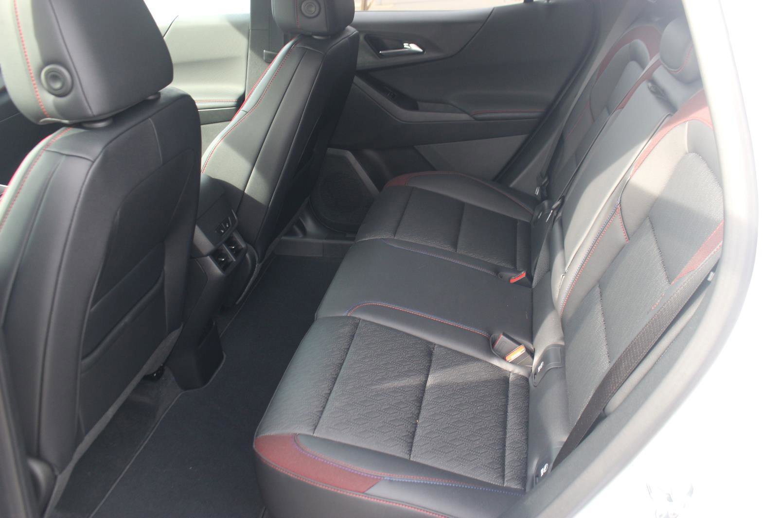 New 2026 Chevrolet Equinox RS w/ Convenience Package III image 11