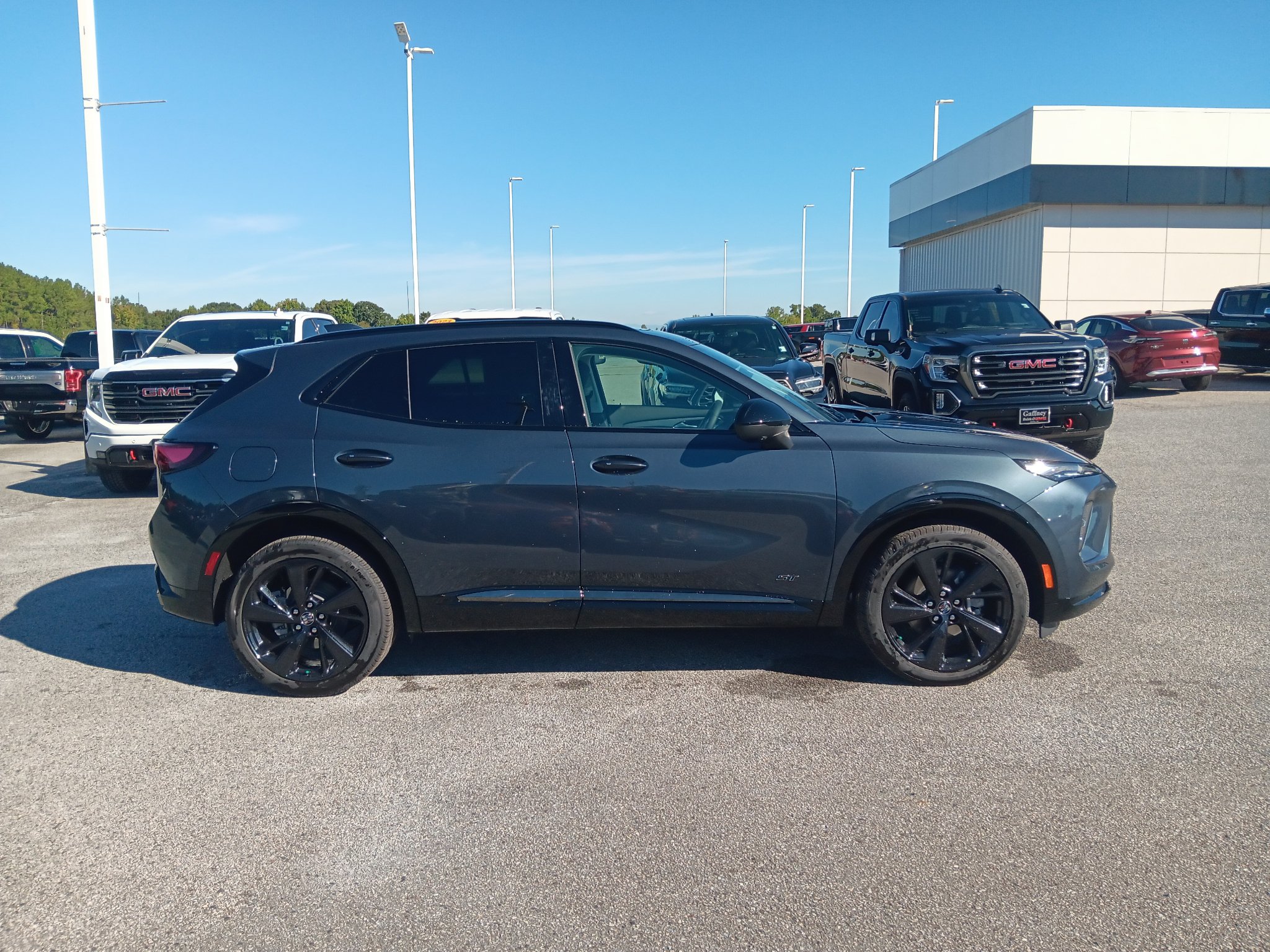 New 2026 Buick Envision Sport Touring AWD/4WD image 7