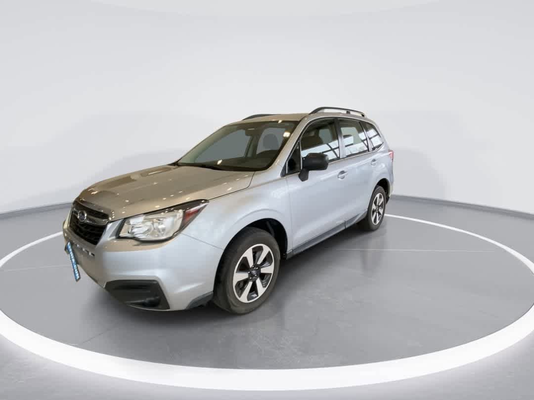 Used 2018 Subaru Forester 2.5i w/ Alloy Wheel Package AWD/4WD image 4