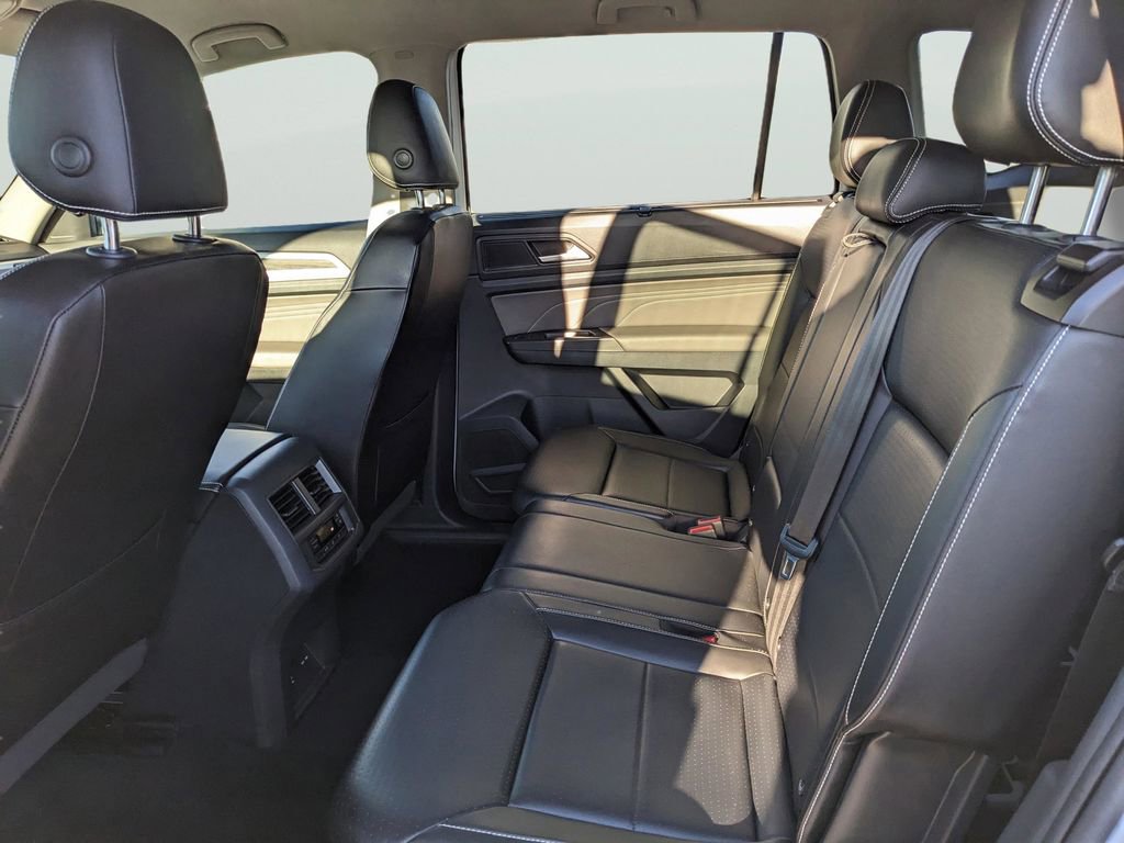 Certified 2022 Volkswagen Atlas SE FWD image 14