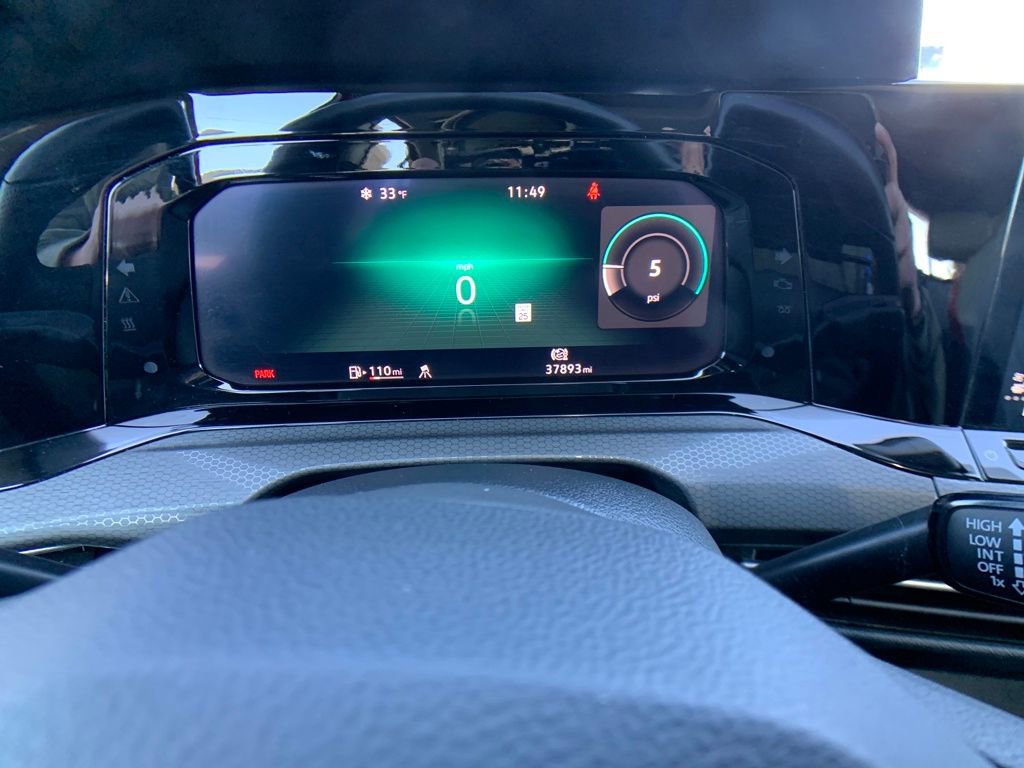 Used 2022 Volkswagen GTI SE image 17