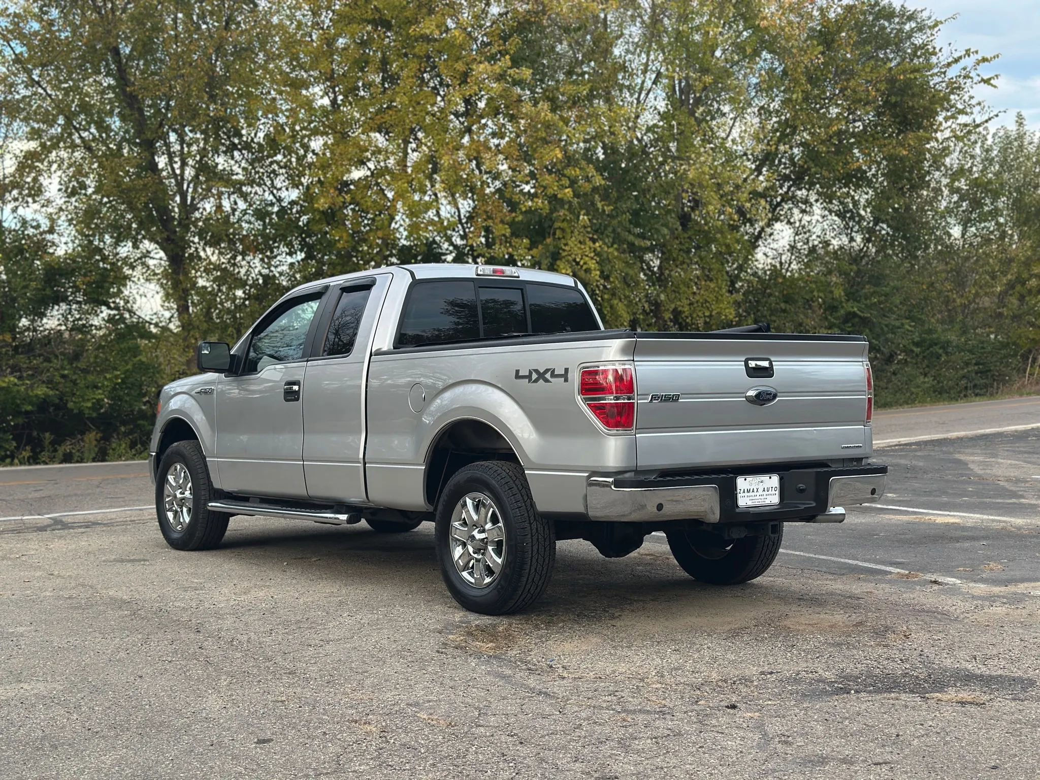 Used 2013 Ford F150 XLT w/ Luxury Equipment Group image 13