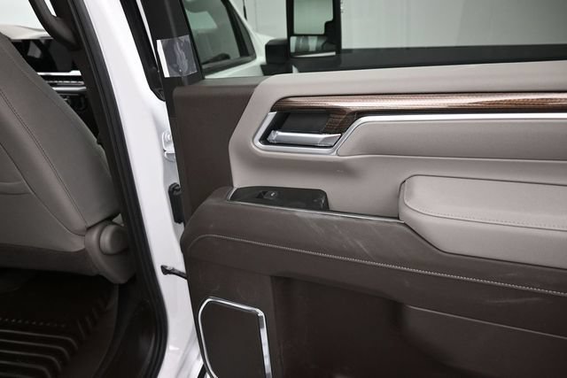 Used 2026 Chevrolet Silverado 2500 LT AWD/4WD image 18
