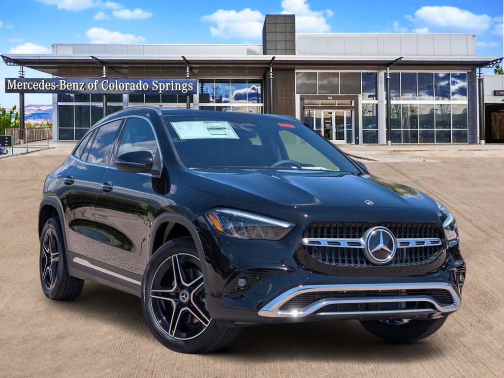 New 2026 Mercedes-Benz GLA 250 4MATIC