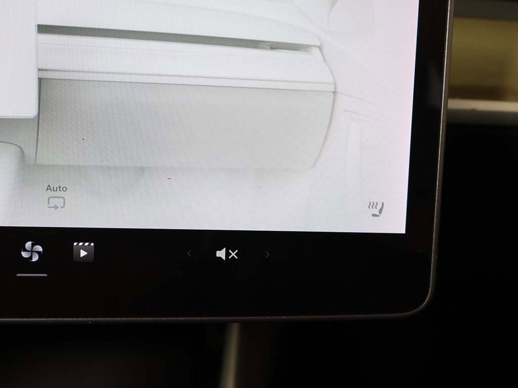 Used 2021 Tesla Model Y 2WD image 45