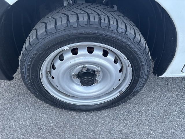 Used 2015 Nissan NV200 S w/ Cruise Control Package image 34