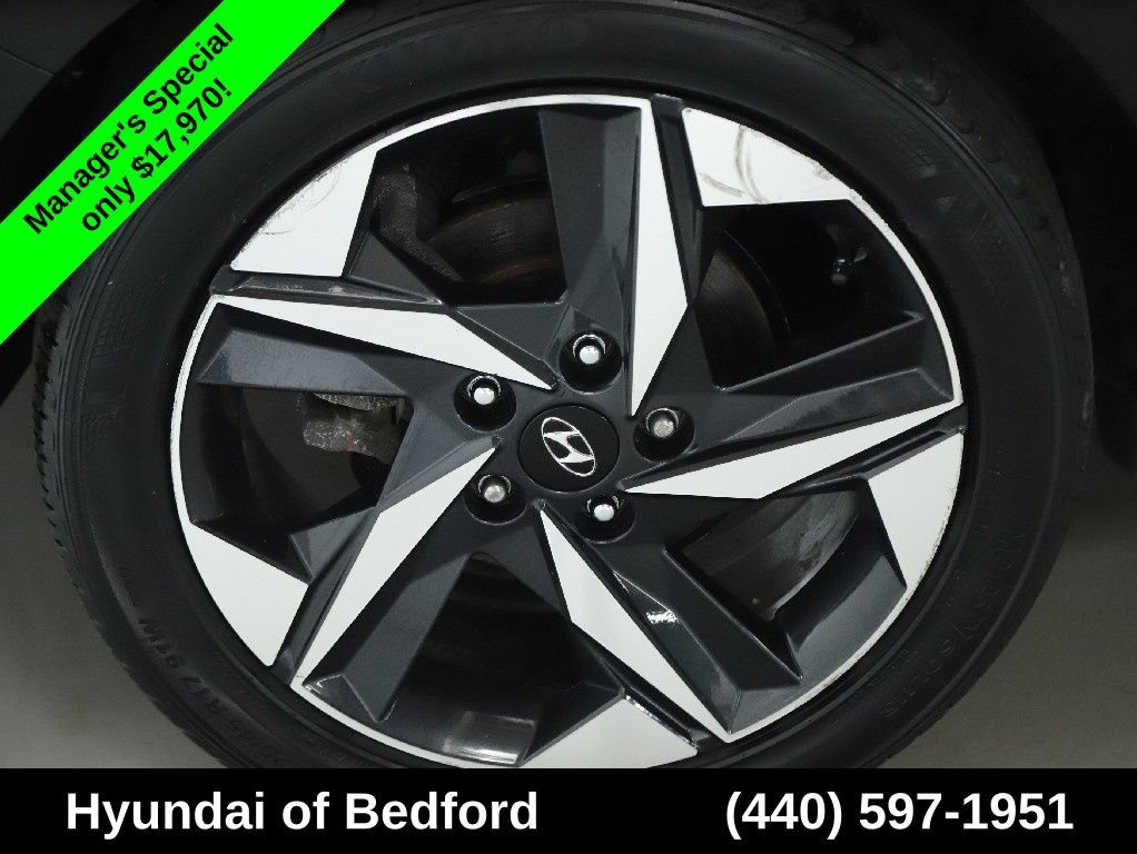Used 2023 Hyundai Elantra SEL w/ Convenience Package FWD image 13