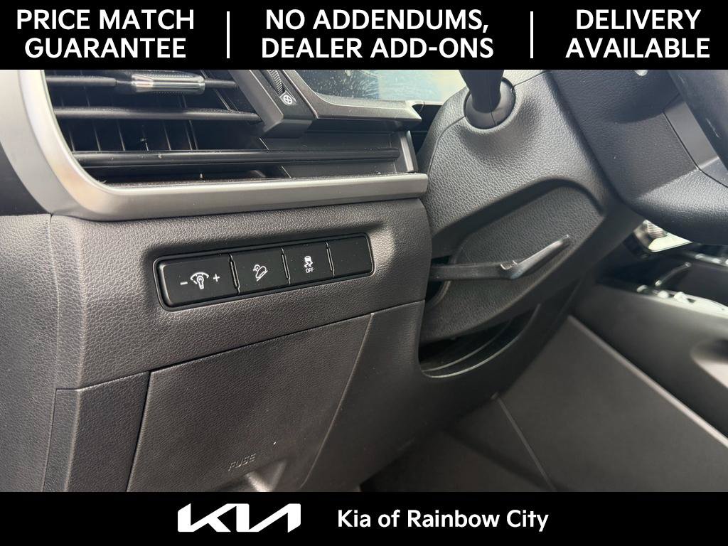 Used 2023 Kia Telluride S FWD image 11