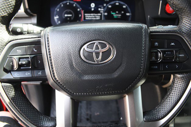 Certified 2024 Toyota Tacoma TRD Off-Road w/ TRD Off Road Premium Package image 31