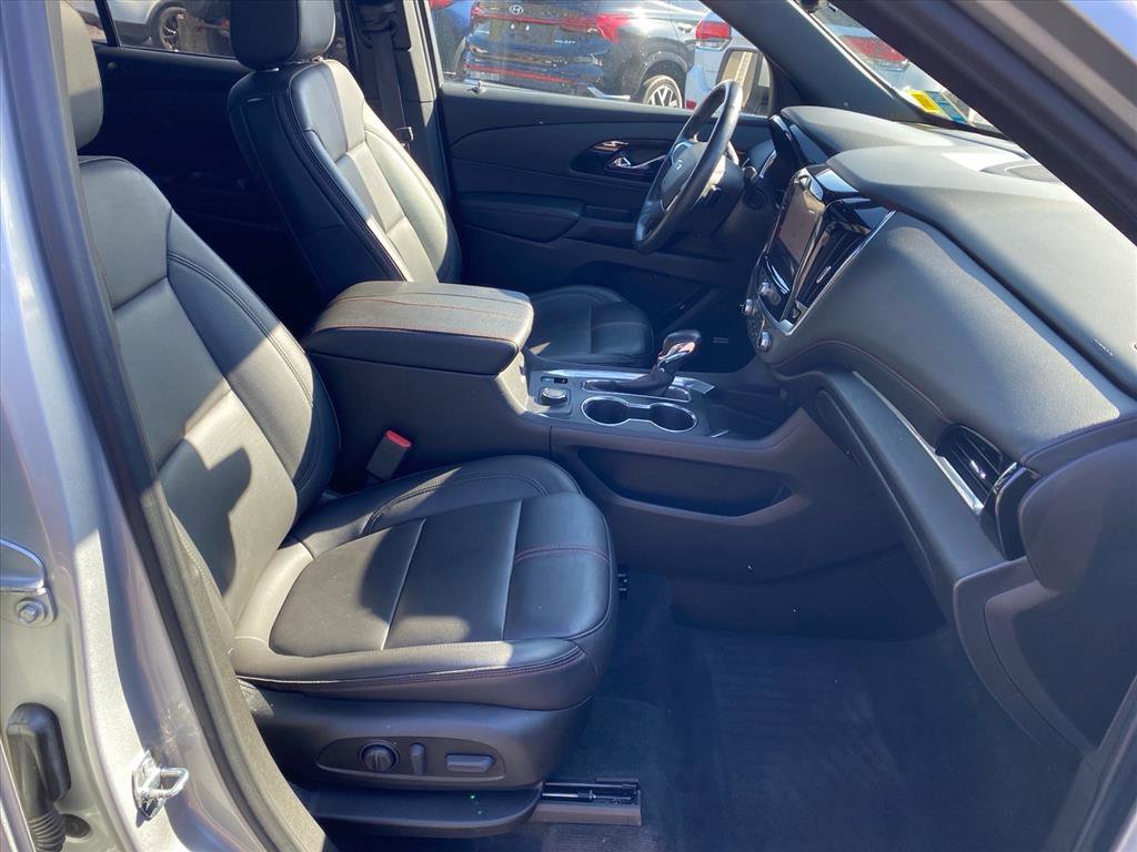 Used 2022 Chevrolet Traverse RS AWD/4WD image 28