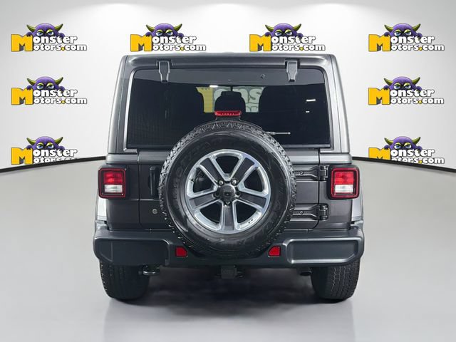 Used 2018 Jeep Wrangler Unlimited Sahara AWD/4WD image 6