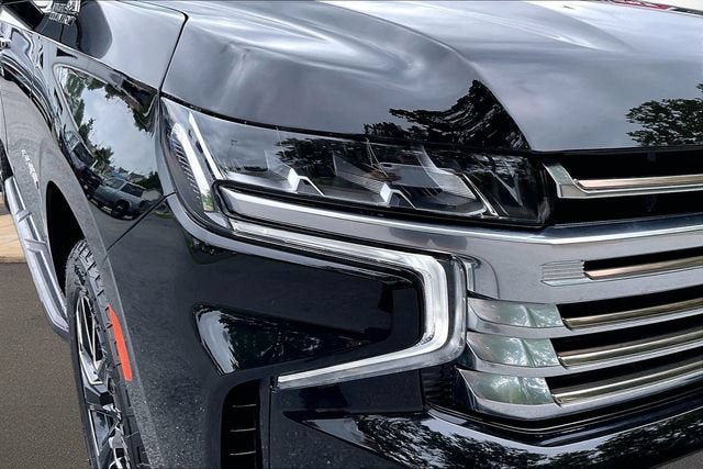 Certified 2023 Chevrolet Suburban High Country w/ Max Trailering Package AWD/4WD image 30