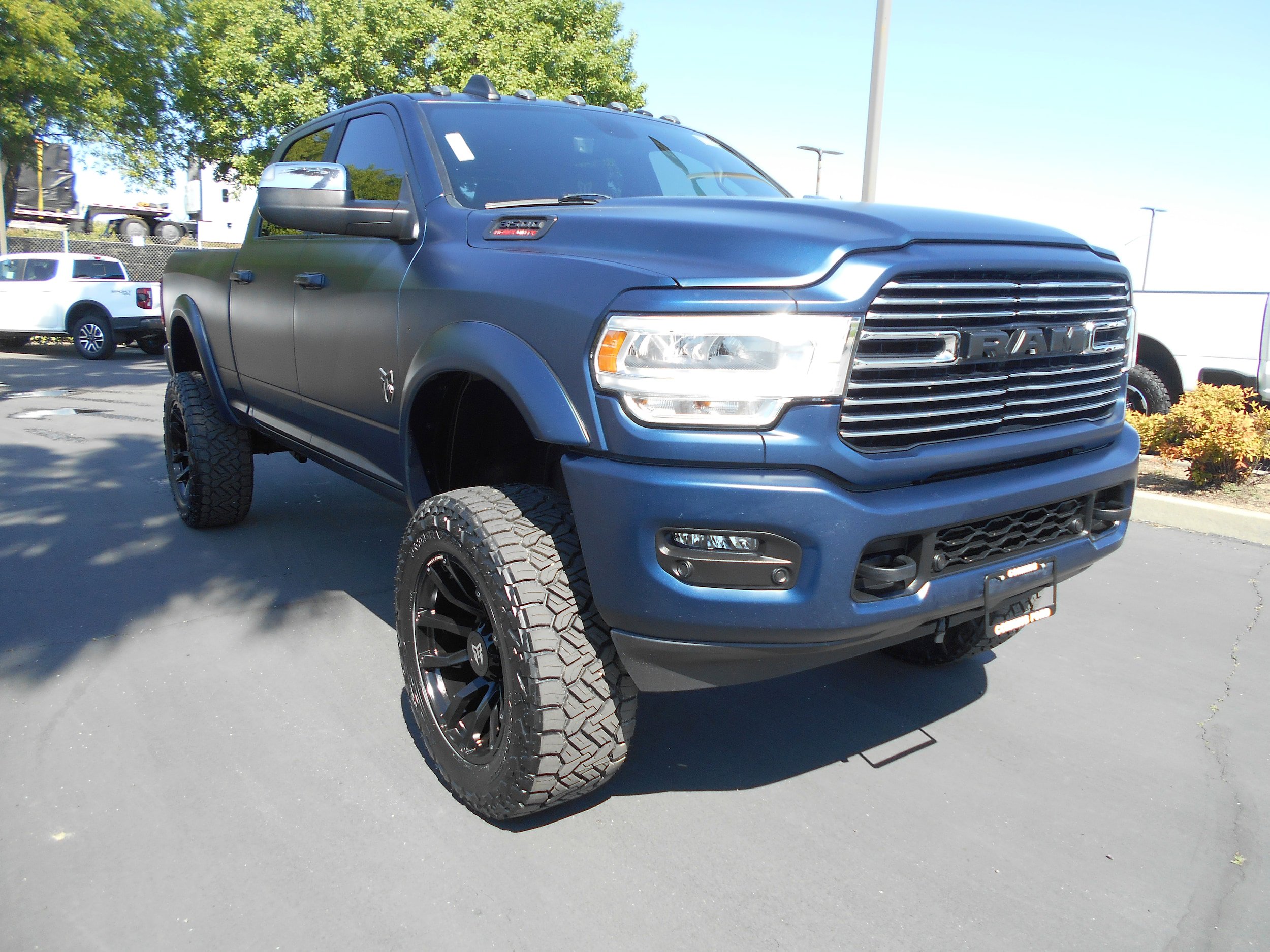 Used 2022 RAM 3500 Laramie AWD/4WD image 7