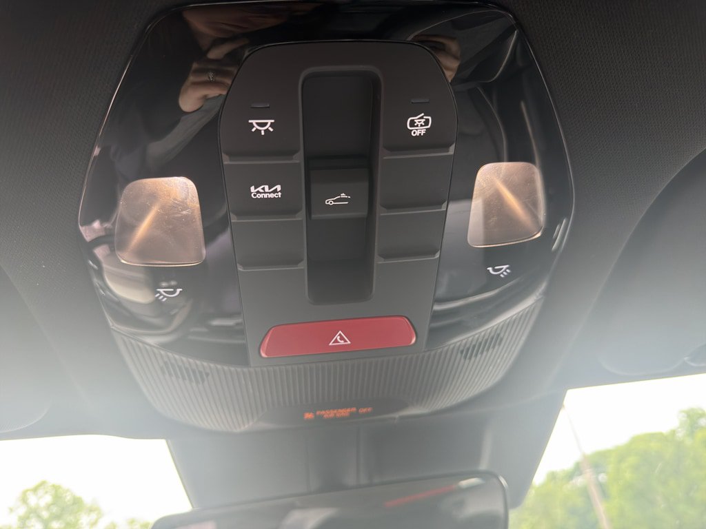 Used 2025 Kia K4 GT-Line w/ GT-Line Sunroof Package FWD image 21