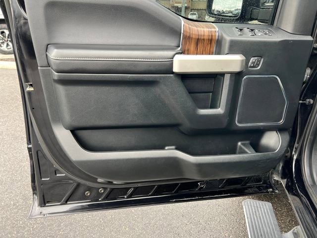 Used 2019 Ford F150 Lariat w/ Equipment Group 502A Luxury image 10