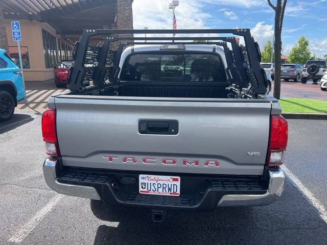 Certified 2019 Toyota Tacoma TRD Off-Road AWD/4WD image 17