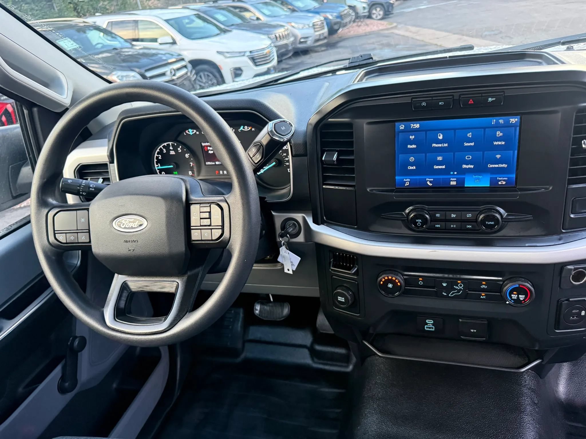Used 2021 Ford F150 XL RWD image 22