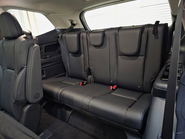 New 2026 Subaru Ascent Limited image 35