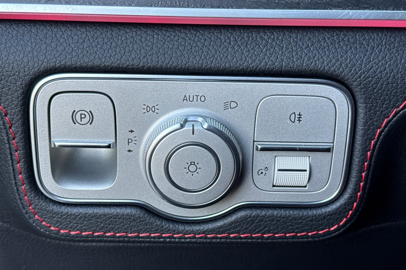 Used 2022 Mercedes-Benz GLE 53 AMG 4MATIC Coupe image 32