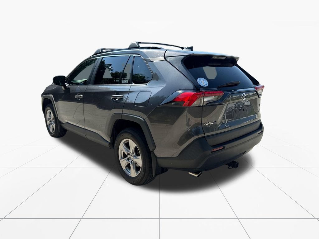 Used 2024 Toyota RAV4 XLE FWD image 6