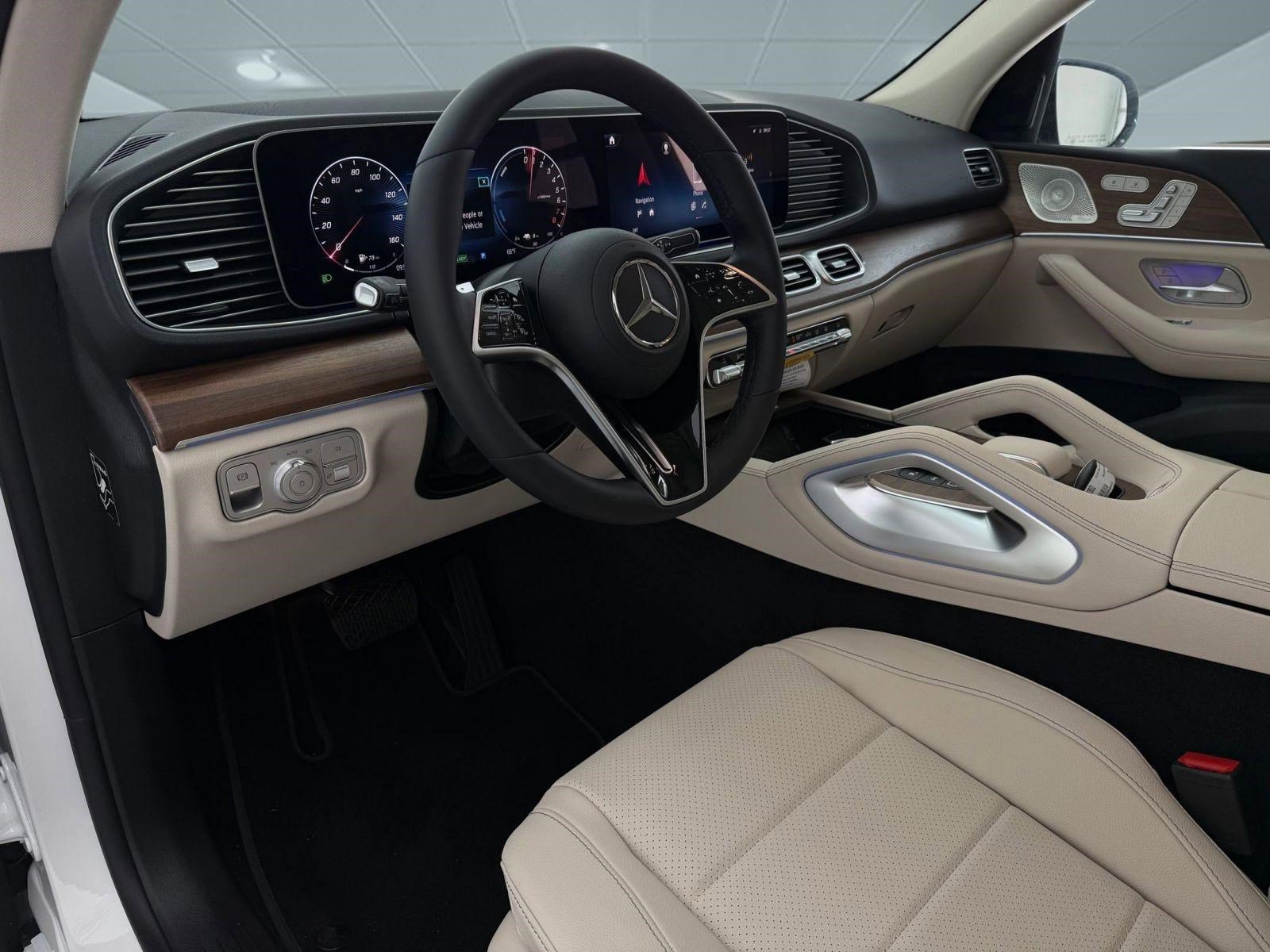 New 2026 Mercedes-Benz GLE 450e 4MATIC image 4