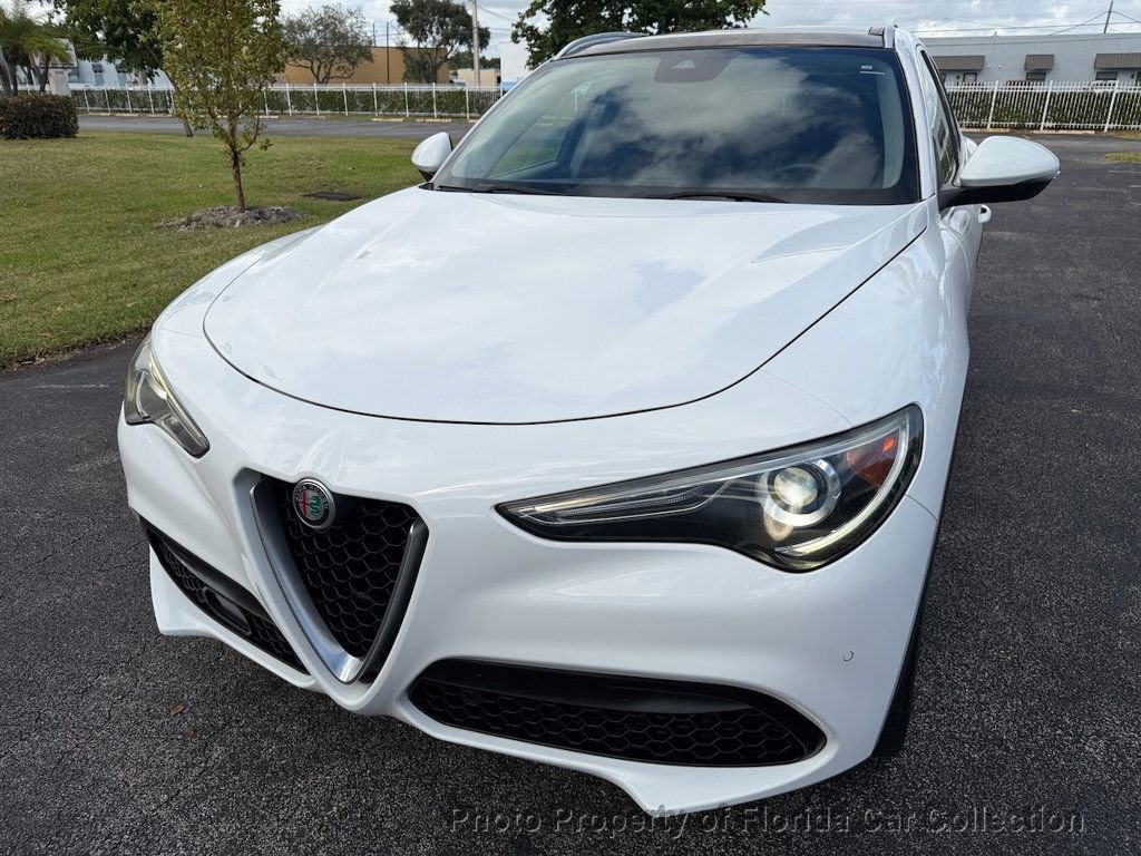 Used 2018 Alfa Romeo Stelvio Ti image 16
