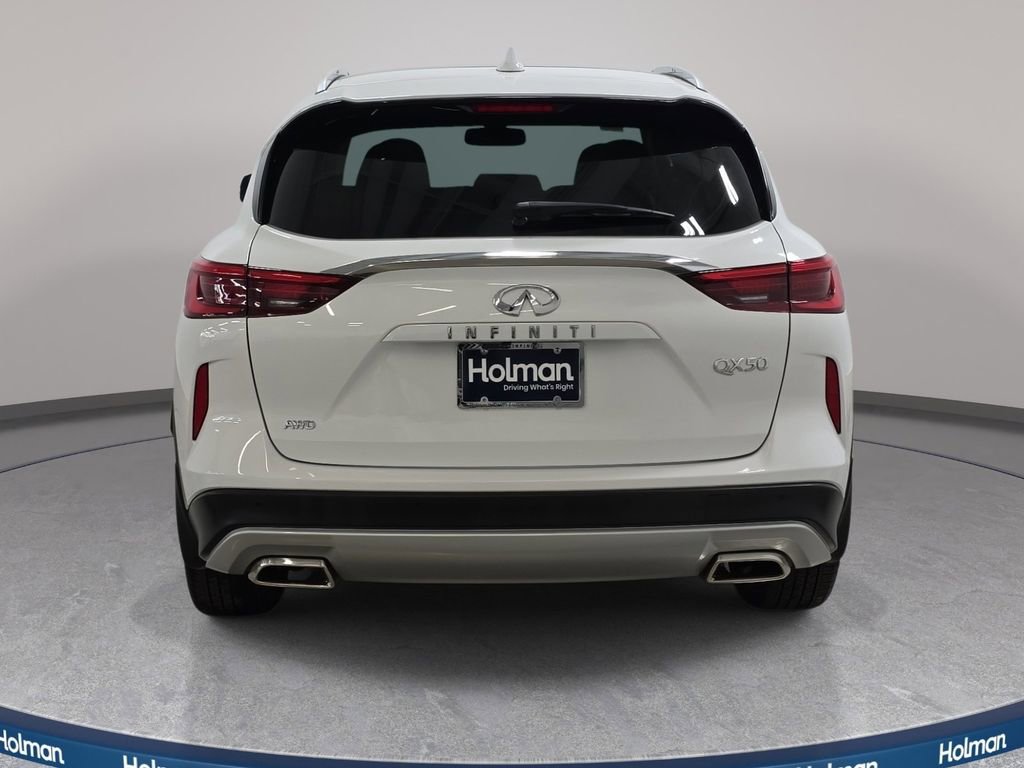 Used 2020 INFINITI QX50 Luxe w/ Cargo Package AWD/4WD image 7