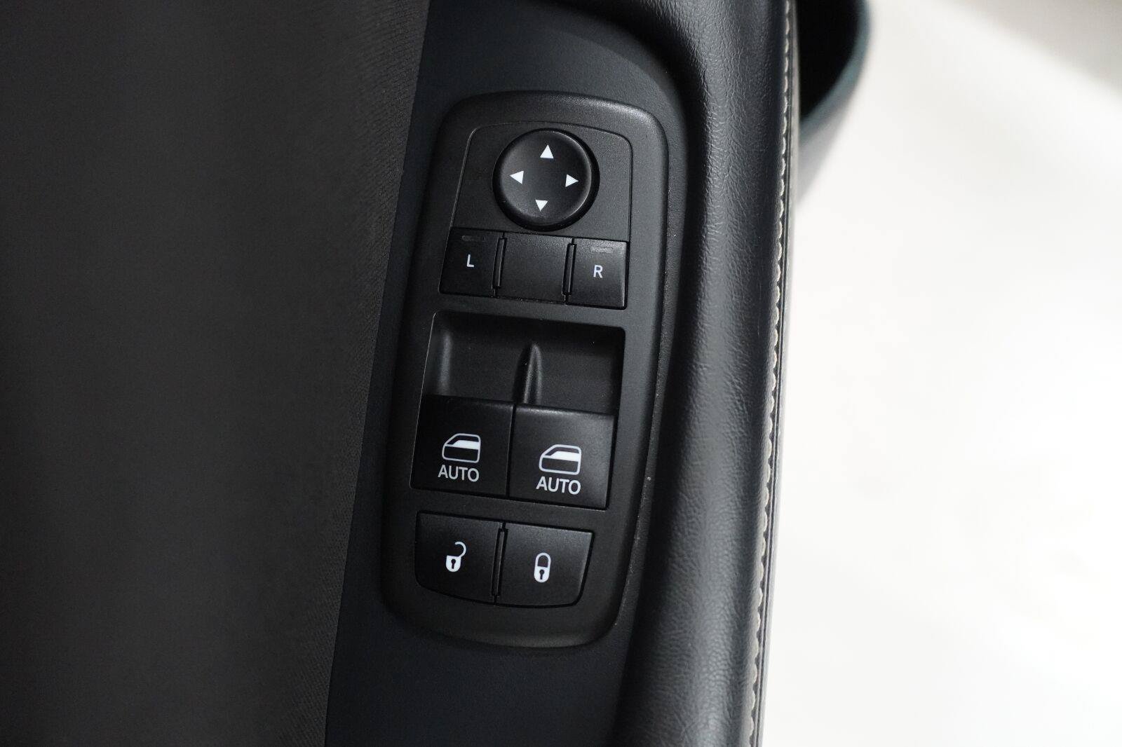 Used 2022 Dodge Challenger SRT Hellcat RWD image 18