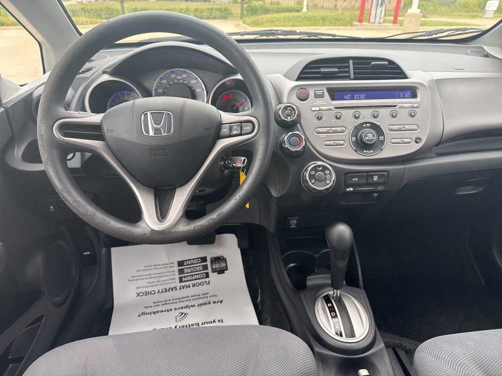 Used 2011 Honda Fit image 9