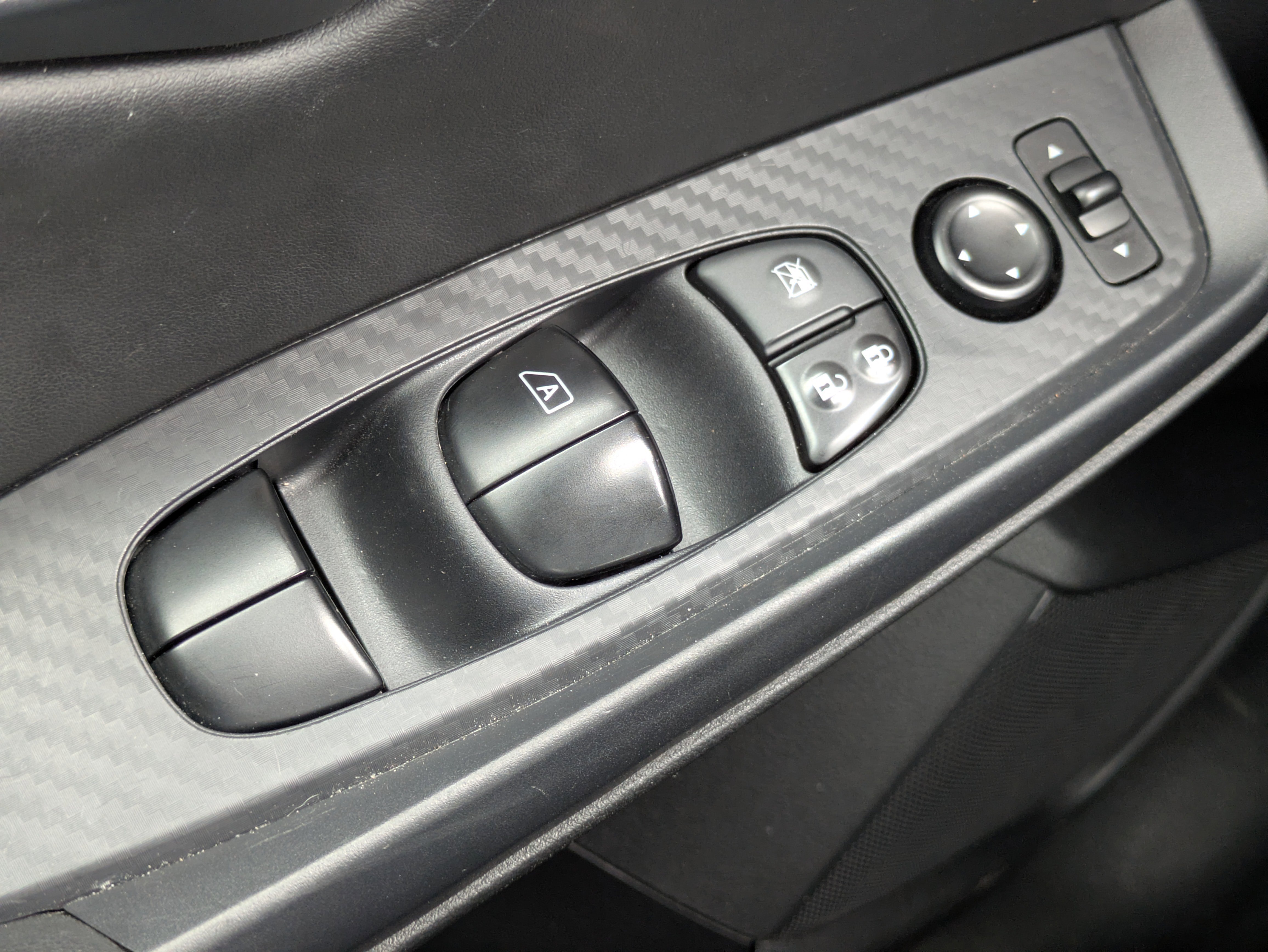 Used 2024 Nissan Sentra S image 13