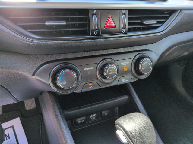 Used 2024 Kia Forte LXS w/ LXS Technology Package FWD image 17