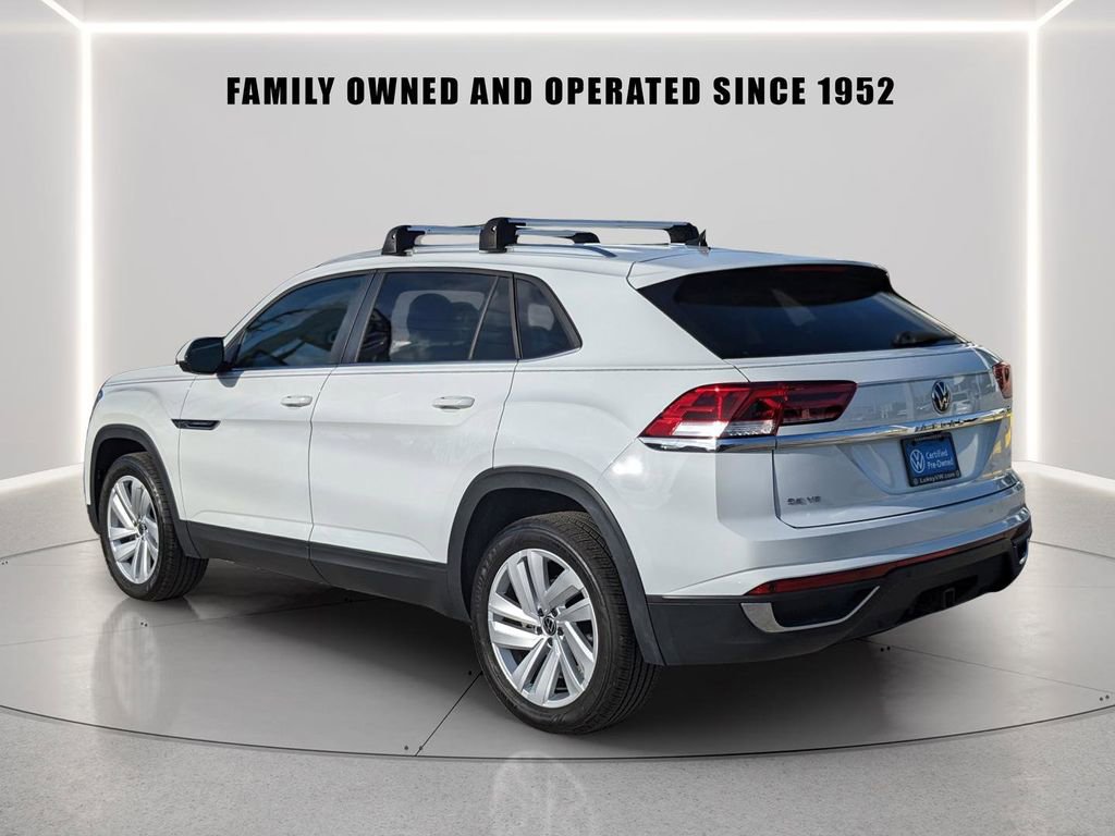 Used 2023 Volkswagen Atlas Cross Sport SE FWD image 4
