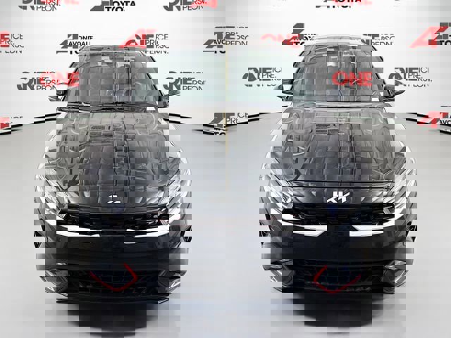 Used 2023 Kia Forte GT image 2