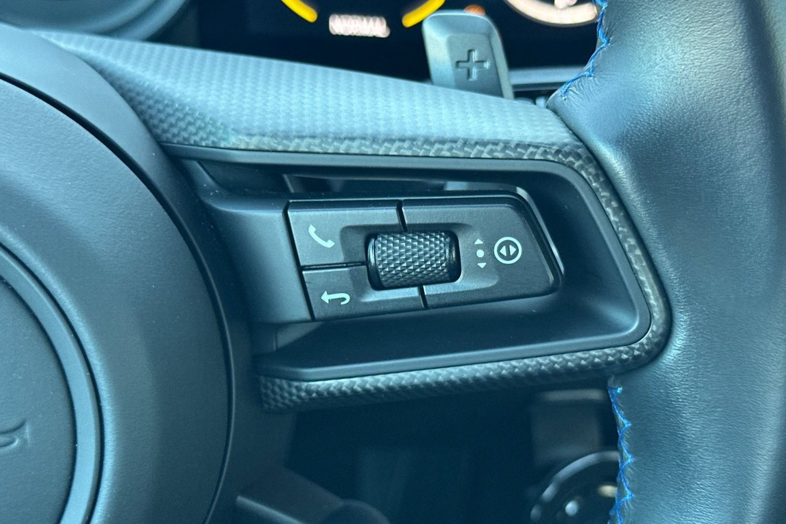 Certified 2022 Porsche 911 GT3 RWD image 30