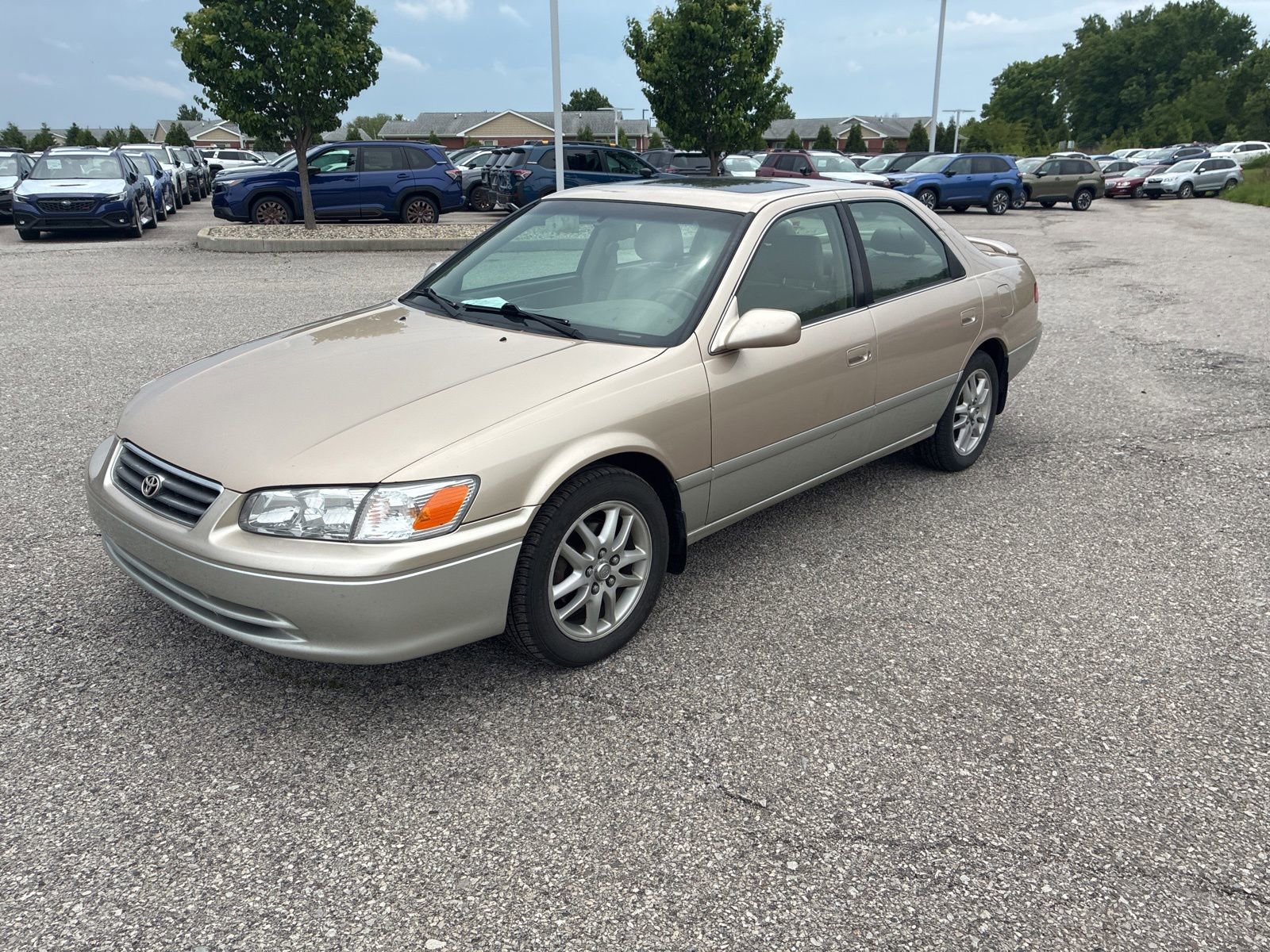 Used 2001 Toyota Camry XLE