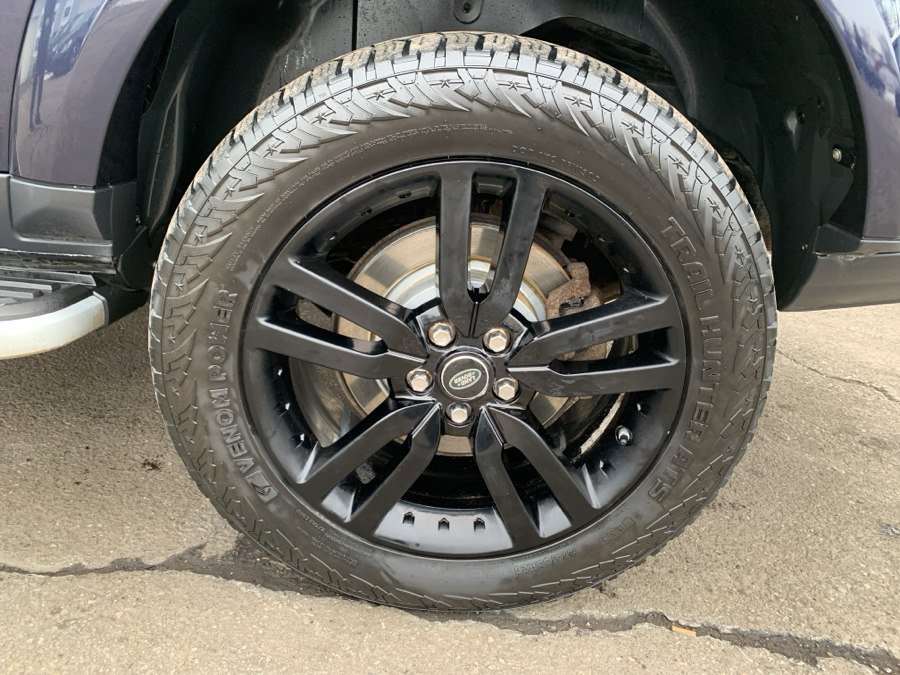 Used 2016 Land Rover LR4 HSE image 21