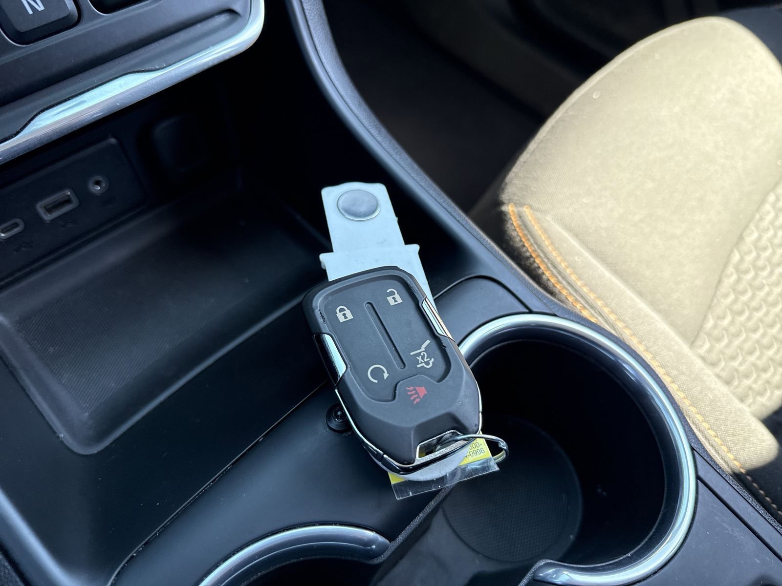 Used 2020 GMC Terrain SLE w/ Driver Convenience Package FWD image 41