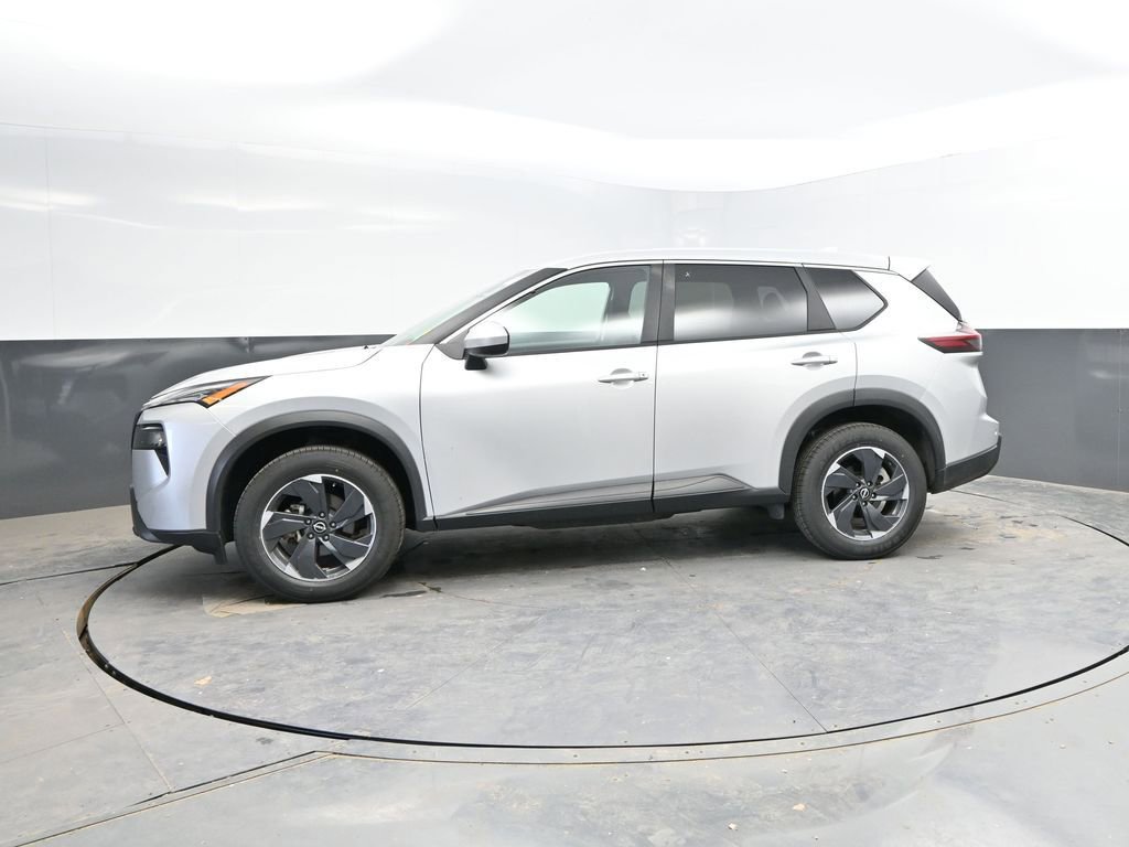 Used 2025 Nissan Rogue SV AWD/4WD image 6