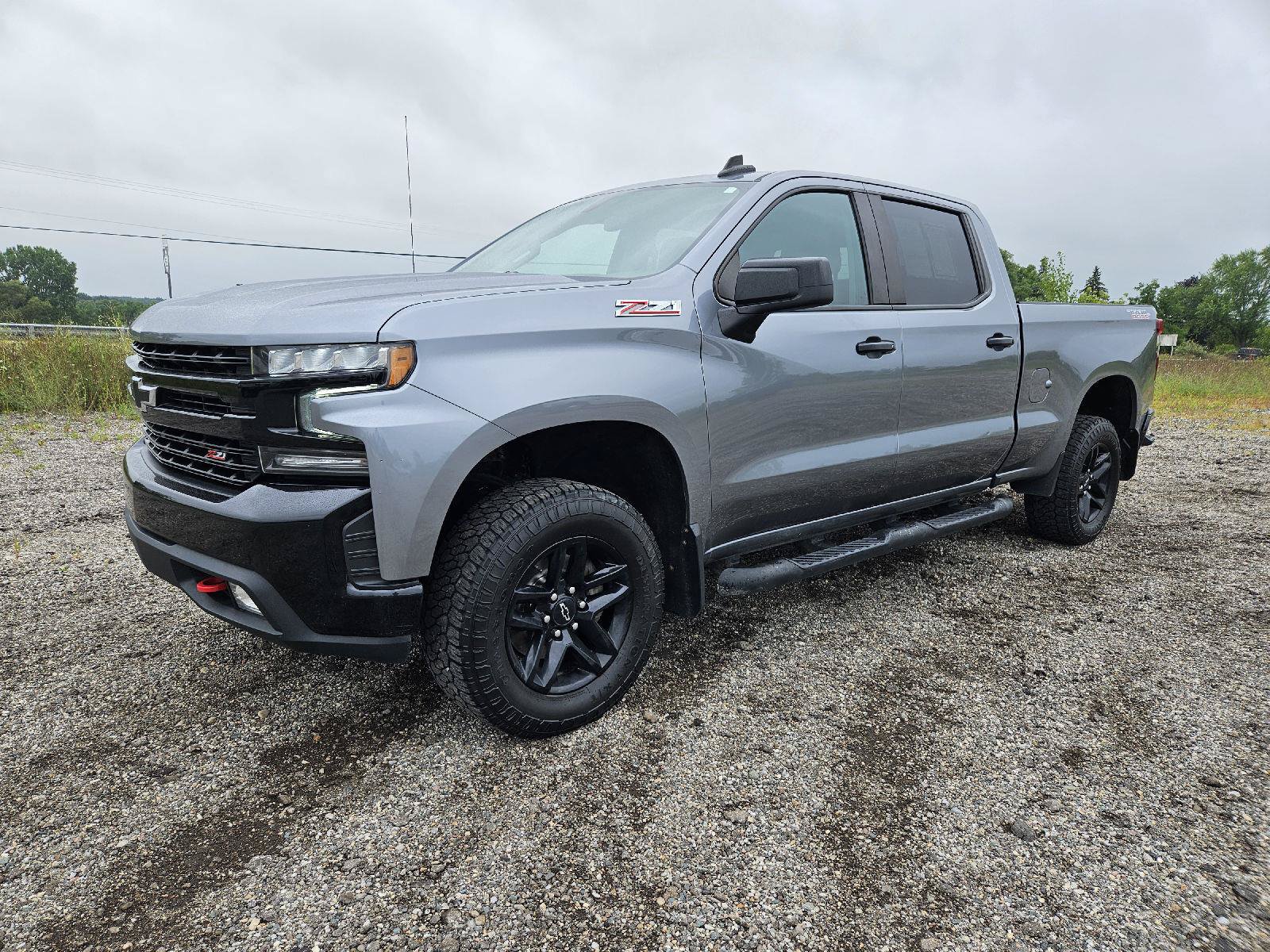Used 2021 Chevrolet Silverado 1500 LT Trail Boss w/ Convenience Package II AWD/4WD image 3