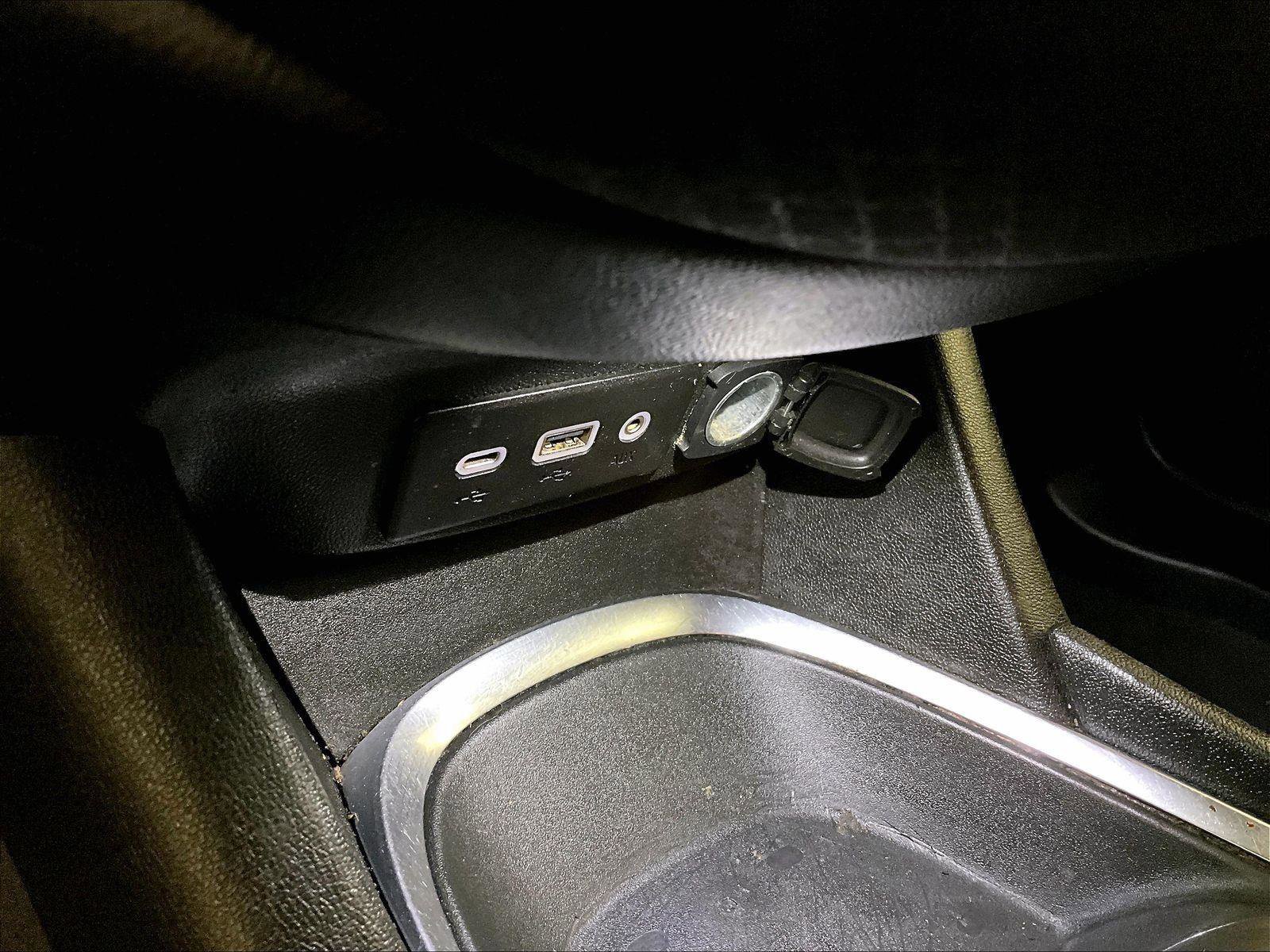 Used 2020 Chevrolet Malibu LT FWD image 31