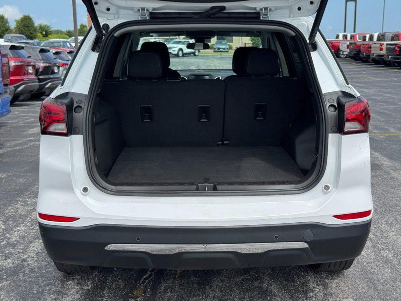 Used 2023 Chevrolet Equinox LT FWD image 5
