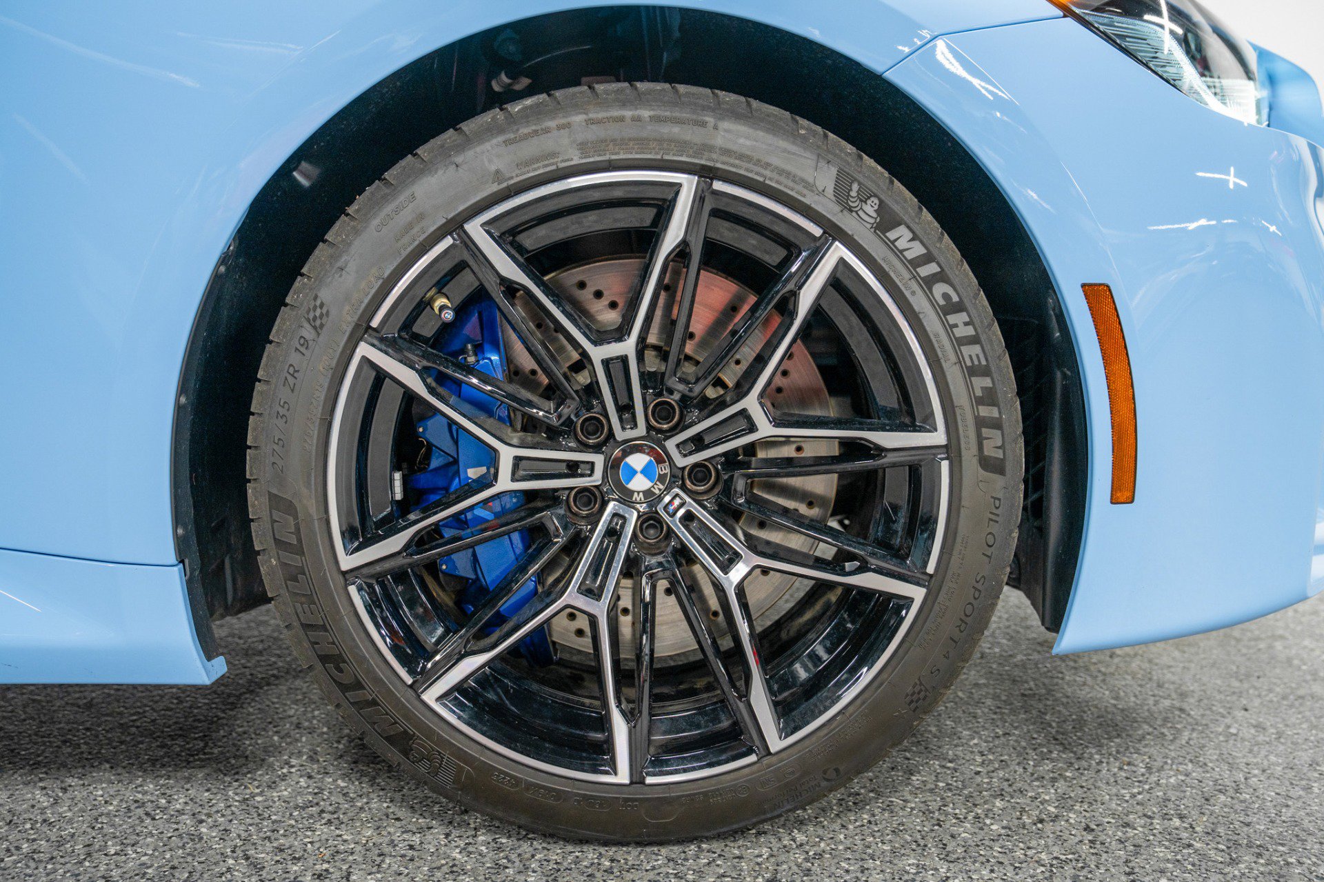 Used 2024 BMW M2 w/ Lighting Package image 34