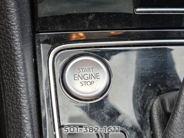 Used 2018 Volkswagen Passat 3.6 FWD image 31