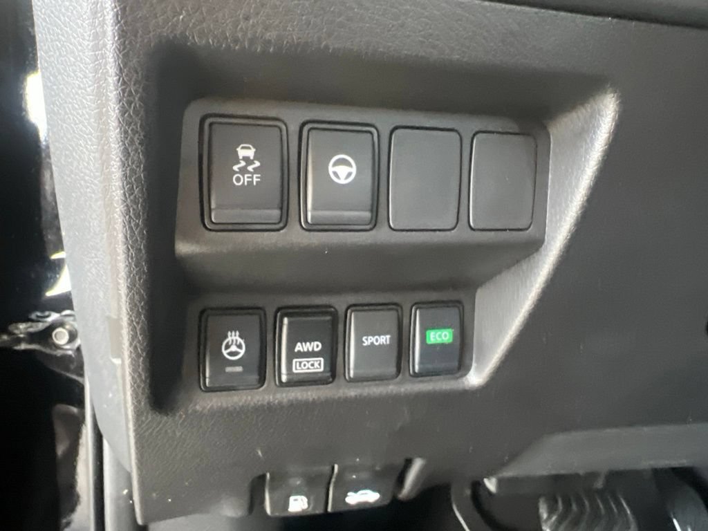 Certified 2022 Nissan Rogue Sport SL w/ Premium Package AWD/4WD image 53