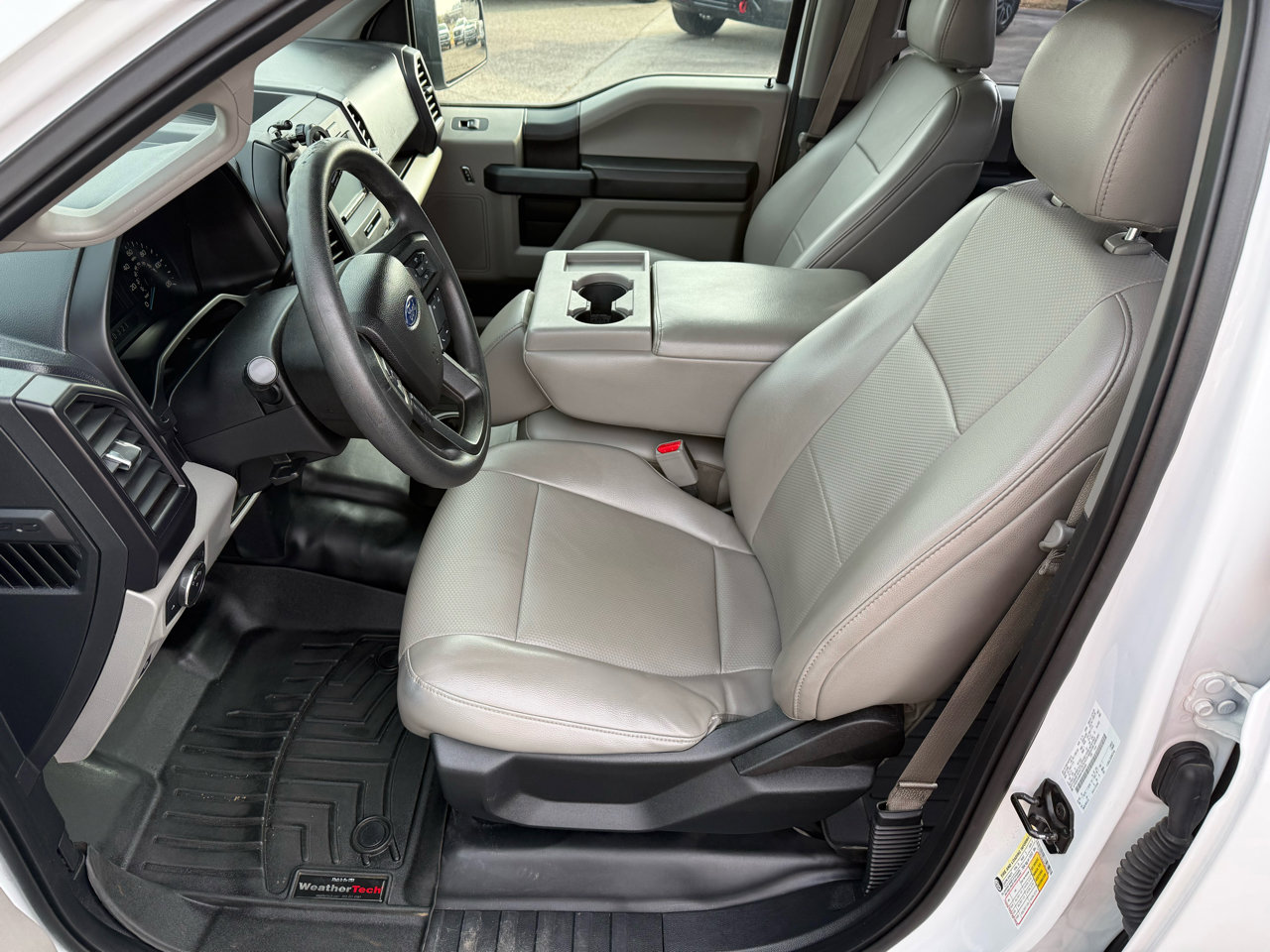 Used 2017 Ford F150 XL w/ Equipment Group 101A Mid image 12