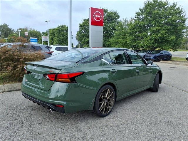 New 2025 Nissan Altima 2.5 SR image 3
